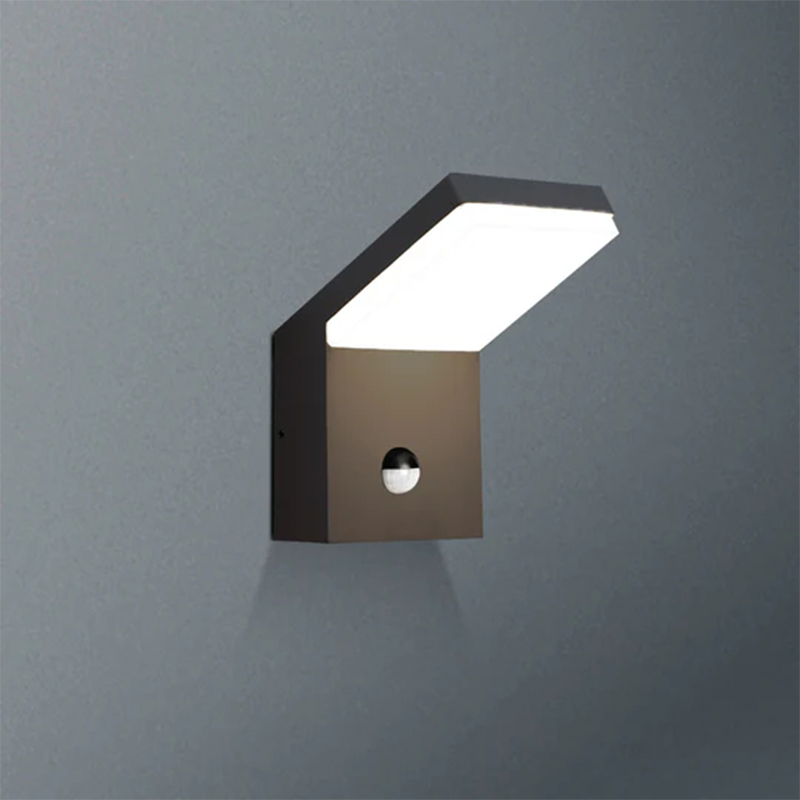 19217 IP54 18W 1800Lm رمادي / أبيض / أسود LED أضواء الجدار الخارجي مع كاشفات الحركة